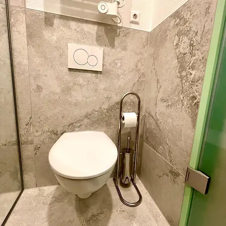Neu Wunderschoenenes Weisses Am Schloessle Zentrum Goldstadt Apartment Pforzheim