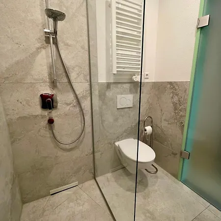 Apartment Neu Wunderschoenenes Weisses Am Schloessle Zentrum Goldstadt
