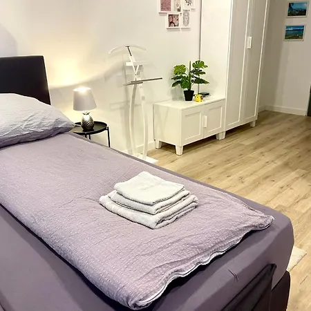Neu Wunderschoenenes Weisses Am Schloessle Zentrum Goldstadt * Pforzheim