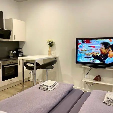 Neu Wunderschoenenes Weisses Am Schloessle Zentrum Goldstadt Apartment