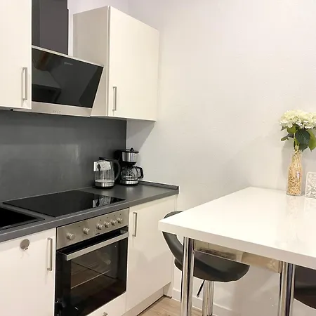 Apartment Neu Wunderschoenenes Weisses Am Schloessle Zentrum Goldstadt Pforzheim